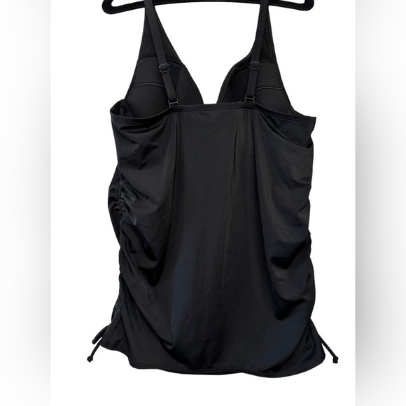 Swim by Cacique Plunge Tankini Top Size 40C - Picture 2 of 6